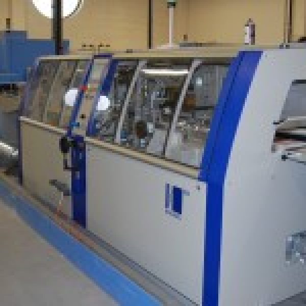 Dos carré collé ou cousu brochage renaitre