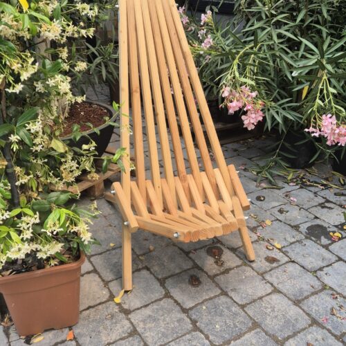 Menuiserie - Chaises de jardin - Ferme nos Pilifs