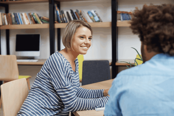 emploi assistante sociale