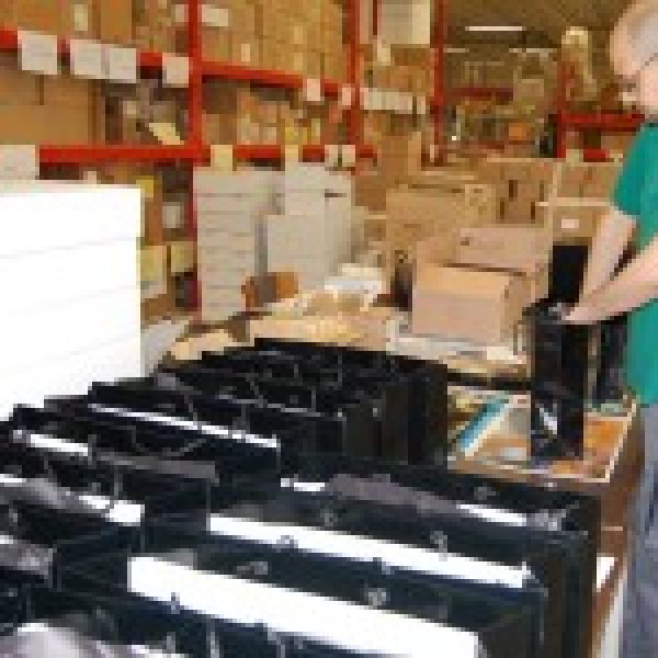 Manutention Brochage Renaître