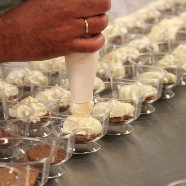 Préparation dessert - Transformation alimentaire - Travie