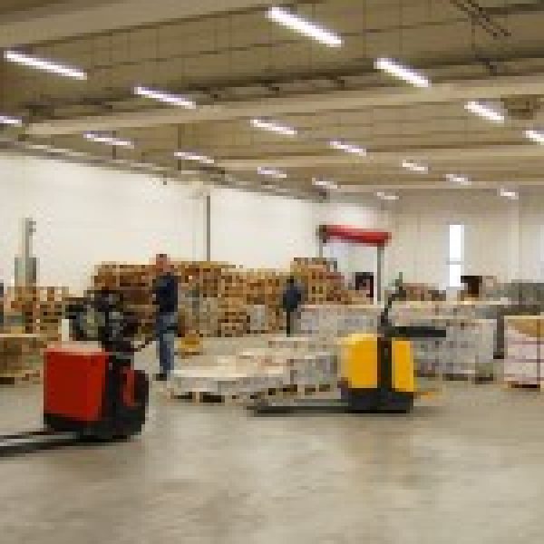 Zone entreposage brochage renaitre